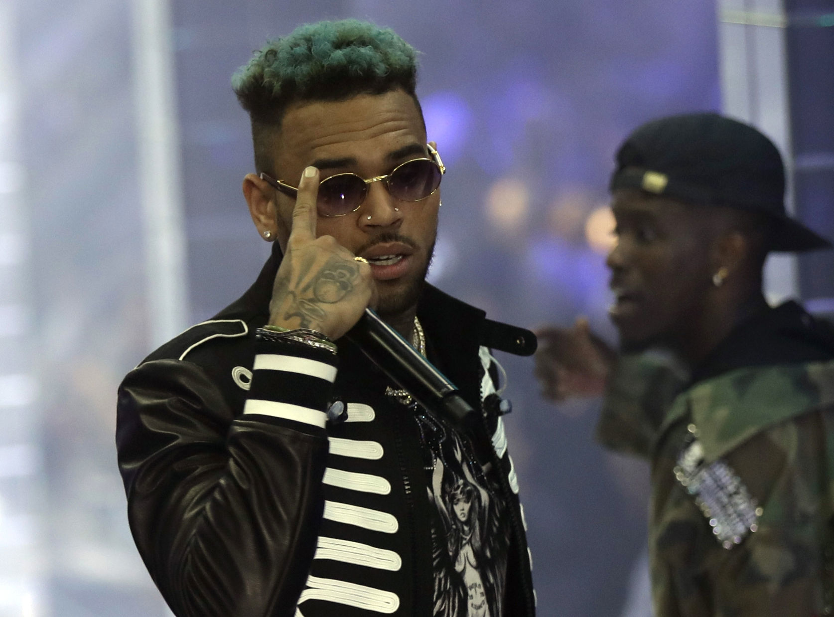 France Chris Brown